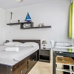 Apartment In With Wifi *